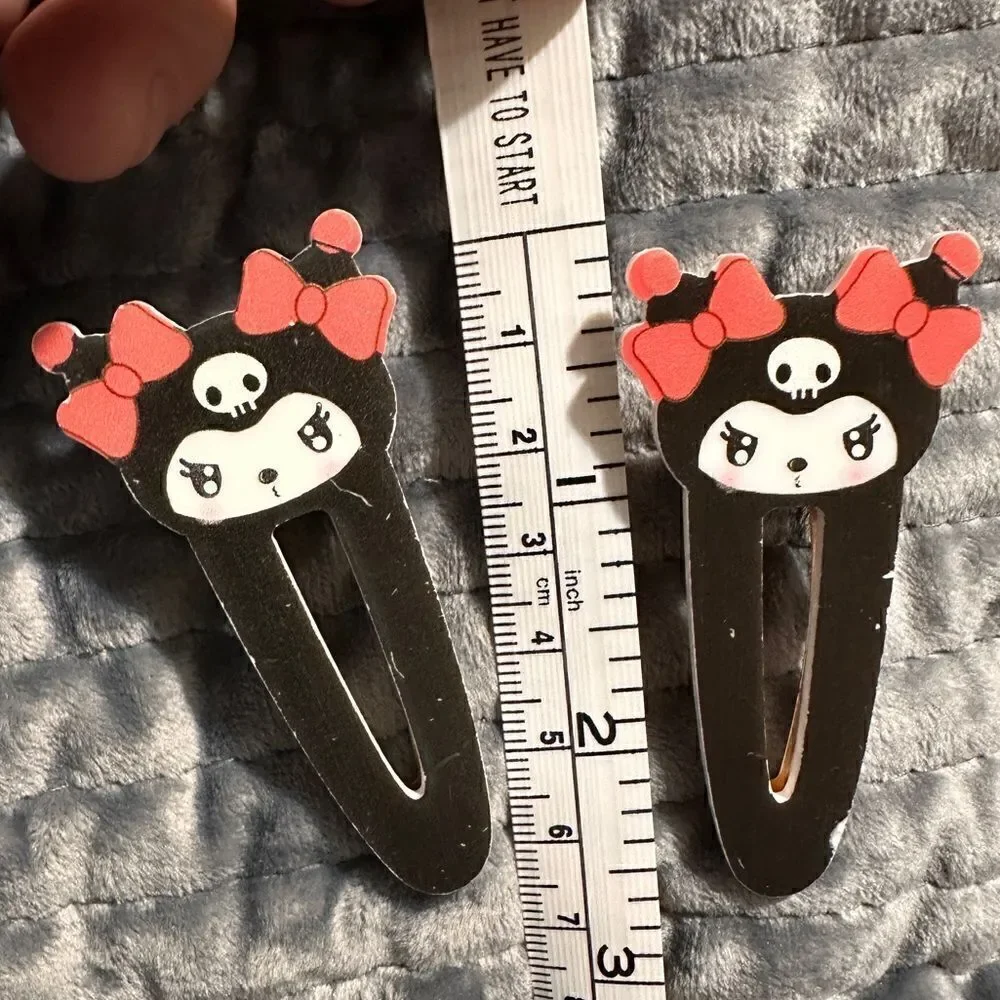 New Sanrio Kuromi Hair Clips 2pcs – Gothic Red Bow Acrylic Barrettes